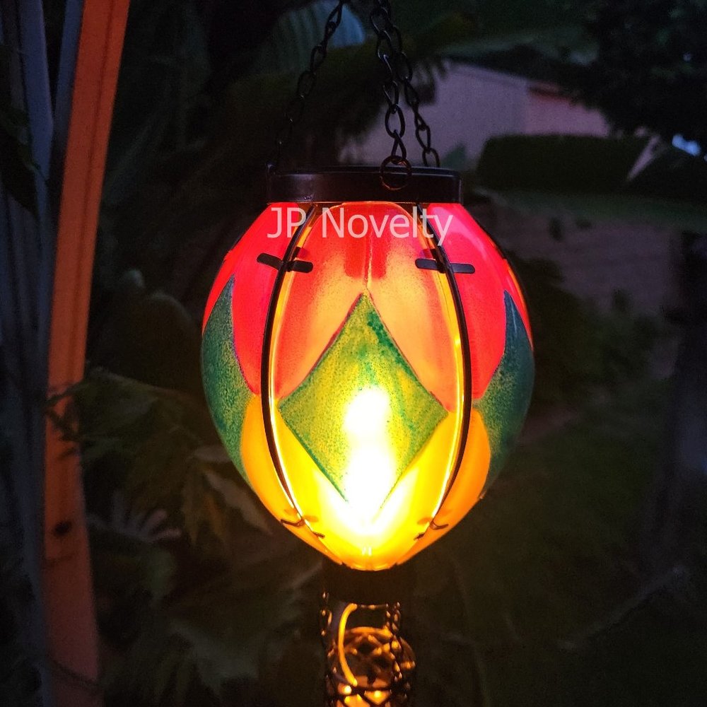 Diamond-Glass/Metal Hot Air Balloon With Flickering Solar Light Yard Art